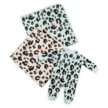 Load image into Gallery viewer, SUPER SOFT LEOPARD AND LIGHTNING BOLT BABY BLANKET
